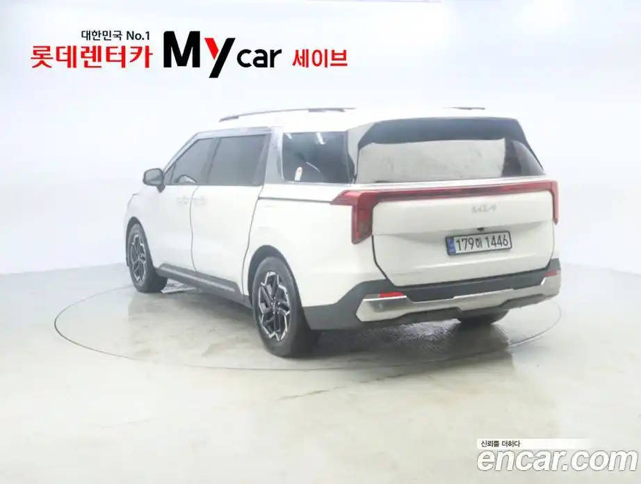 Kia Canival 2025 3.5 Автомат в Москве № 613649, фото 3