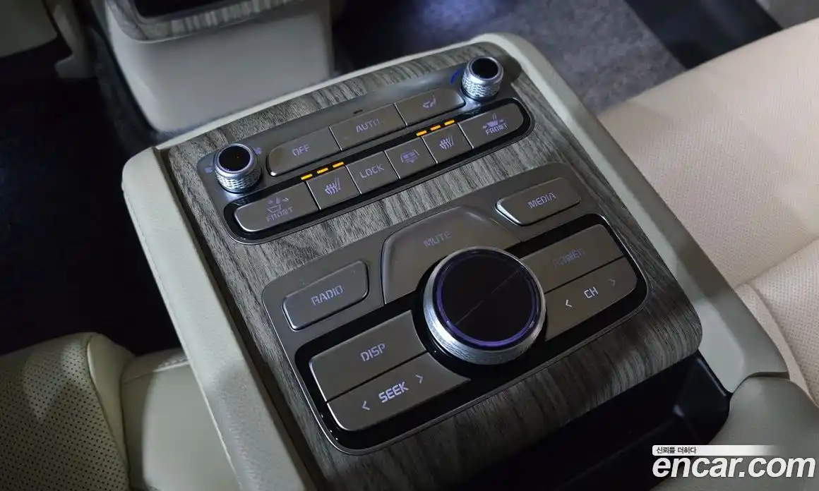 Kia K9 2023 3.8 Автомат в Москве № 613761, фото 17