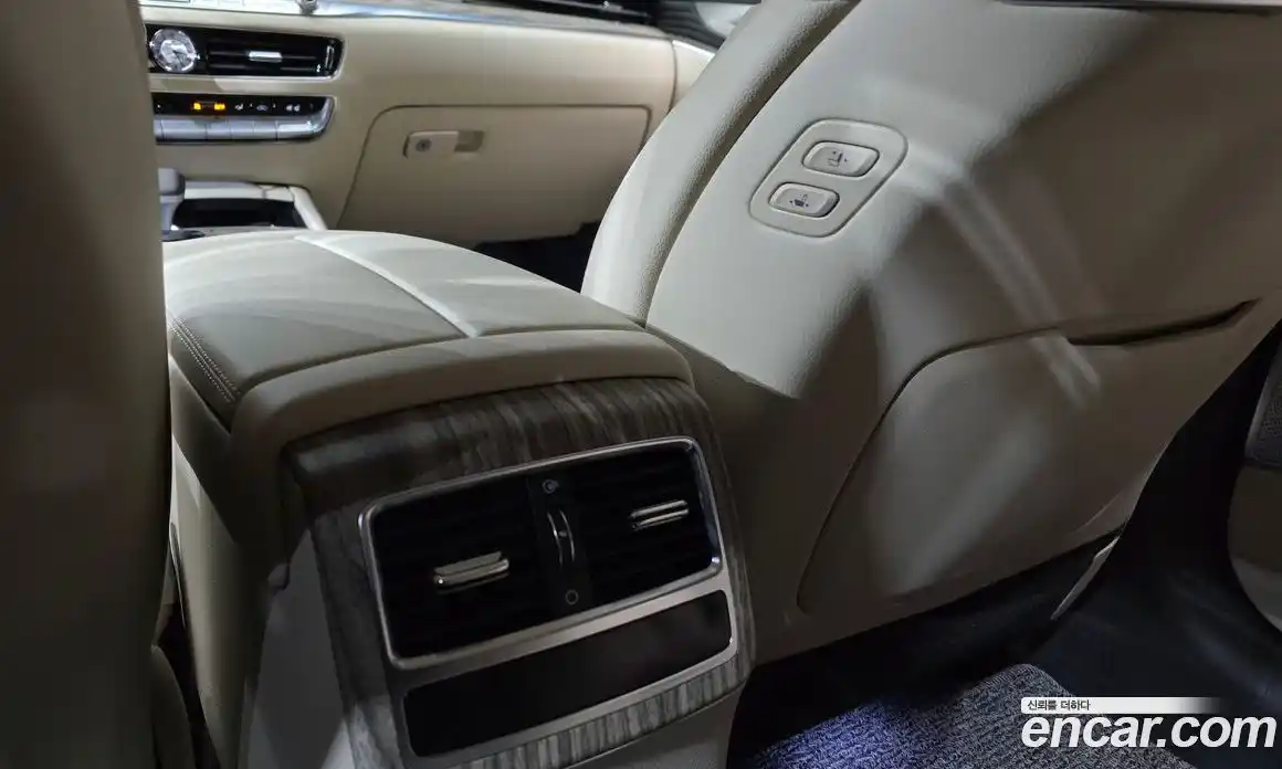 Kia K9 2023 3.8 Автомат в Москве № 613761, фото 18