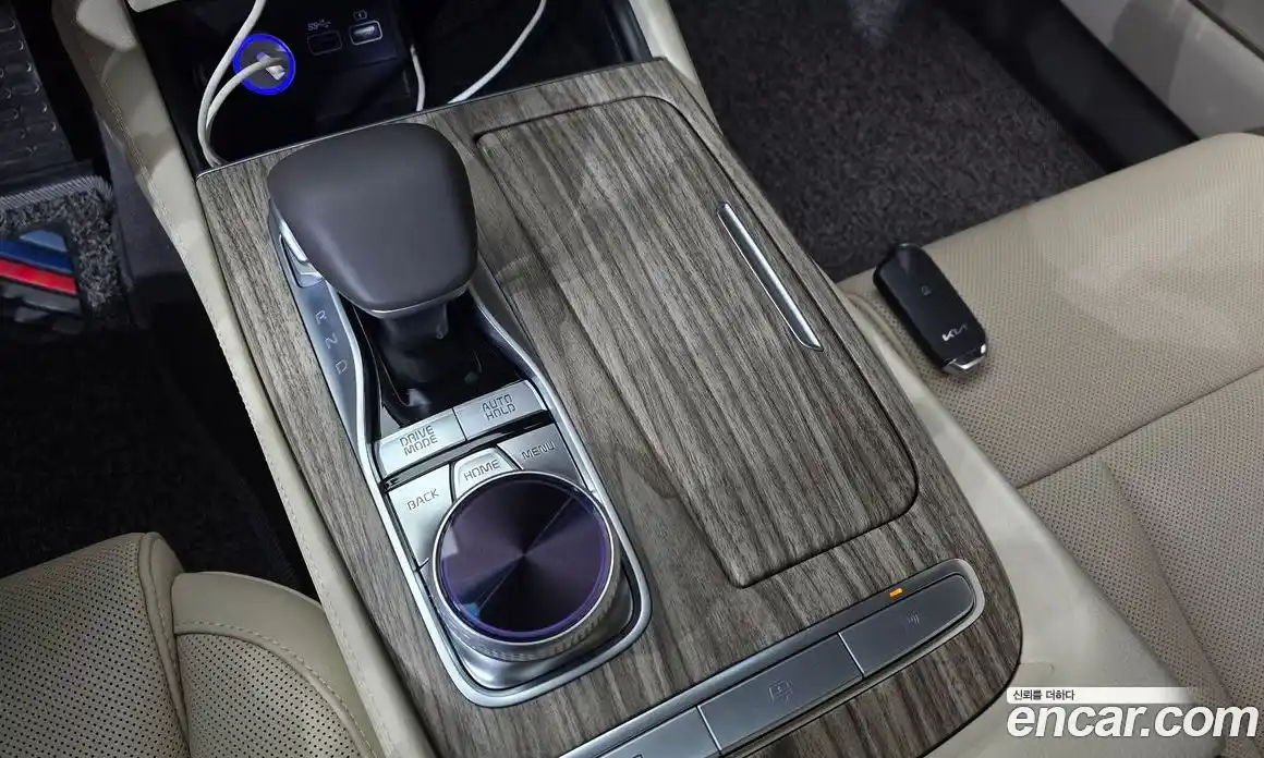 Kia K9 2023 3.8 Автомат в Москве № 613761, фото 9