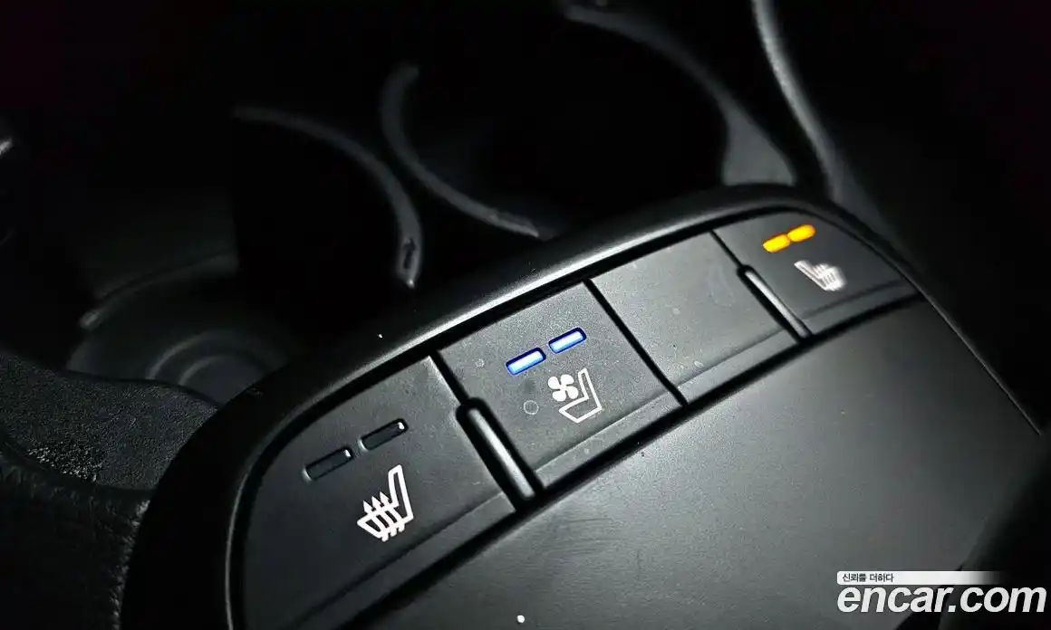 Kia Morning 2023 1.0 Автомат в Москве № 613851, фото 18