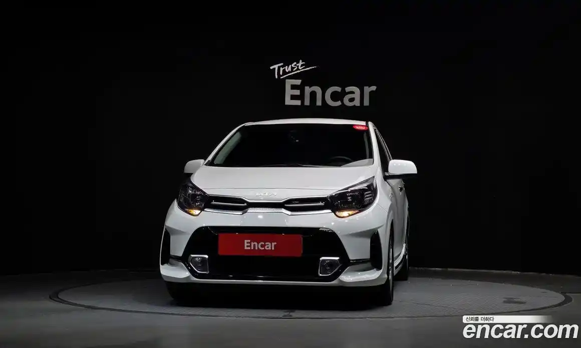 Kia Morning 2023 1.0 Автомат в Москве № 613851, фото 3