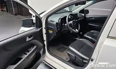 Kia Morning 2023 1.0 Автомат в Москве № 613851, миниатюра 10