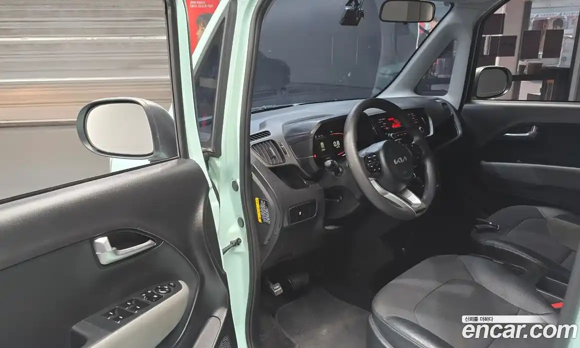 Kia Ray 2023 1.0 Автомат в Москве № 613873, фото 11