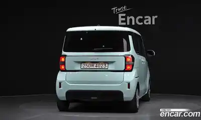 Kia Ray 2023 1.0 Автомат в Москве № 613873, миниатюра 4