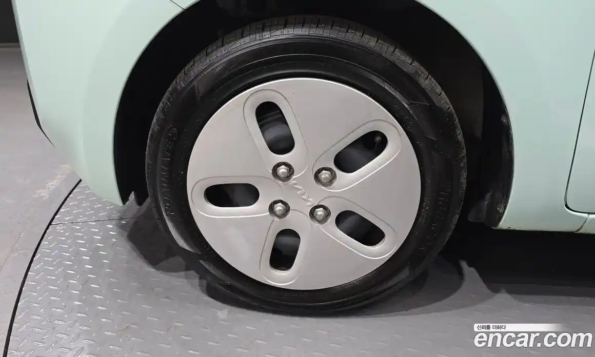 Kia Ray 2023 1.0 Автомат в Москве № 613873, фото 5