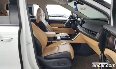 Kia Canival 2023 3.5 Автомат в Москве № 614010, миниатюра 11