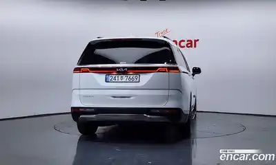 Kia Canival 2023 3.5 Автомат в Москве № 614010, миниатюра 4
