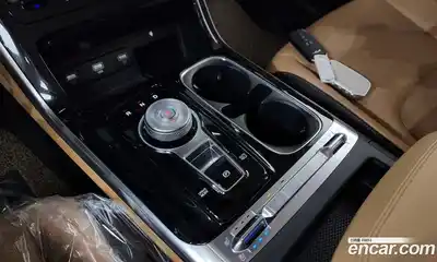 Kia Canival 2023 3.5 Автомат в Москве № 614010, миниатюра 9