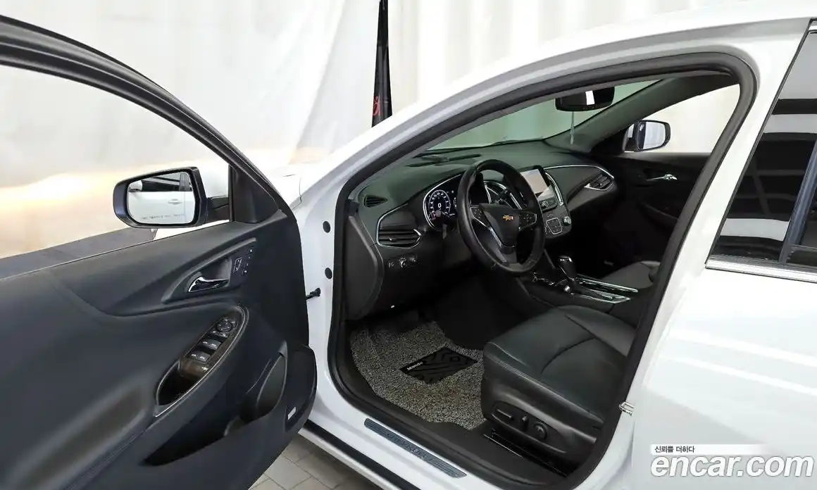 Chevrolet Malibu 2020 1.3 Автомат в Москве № 614155, фото 9