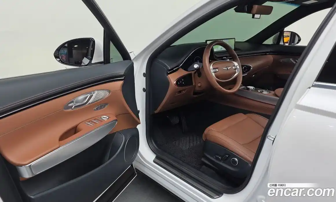 Genesis GV70 2024 2.5 Автомат в Москве № 614714, фото 10