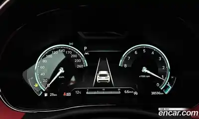 Genesis GV70 2022 2.5 Автомат в Москве № 614771, миниатюра 8