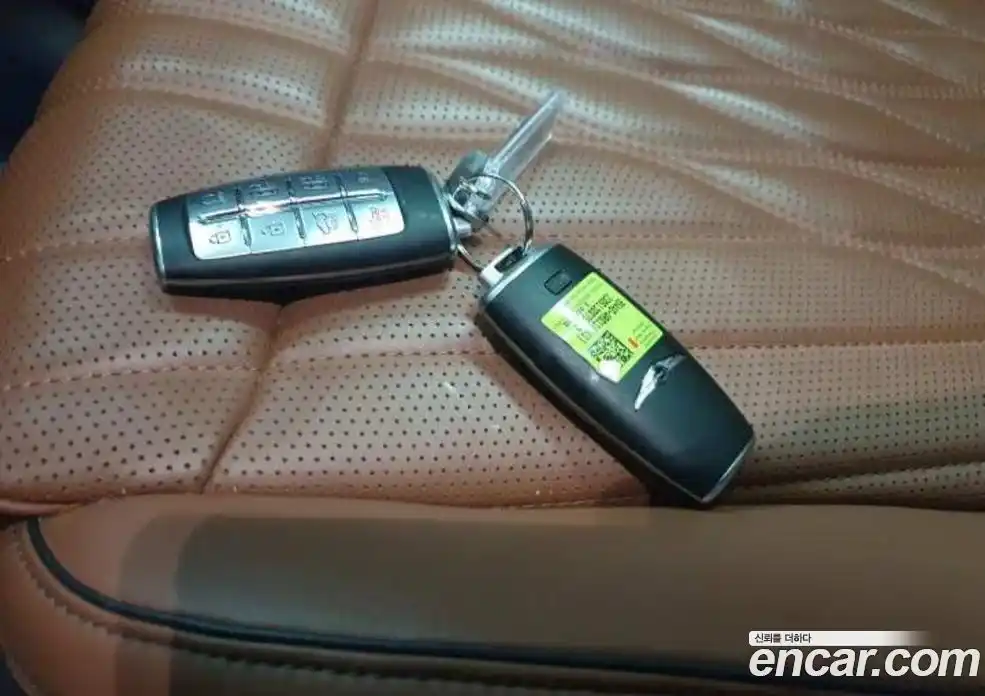 Genesis GV70 2023 2.5 Автомат в Москве № 614838, фото 11