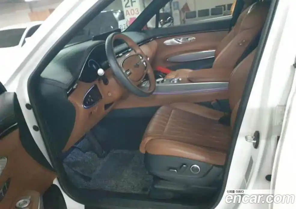 Genesis GV70 2023 2.5 Автомат в Москве № 614838, фото 4