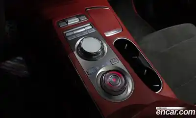 Genesis GV70 2023 2.5 Автомат в Москве № 614856, миниатюра 9