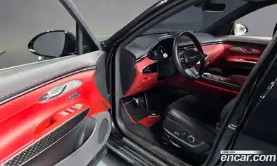 Genesis GV70 2023 2.5 Автомат в Москве № 614856, миниатюра 10