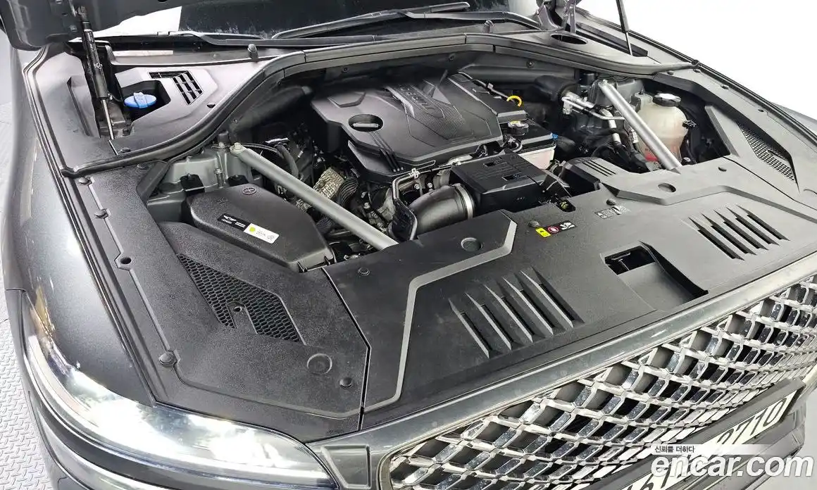 Genesis GV70 2023 2.5 Автомат в Москве № 614902, фото 6