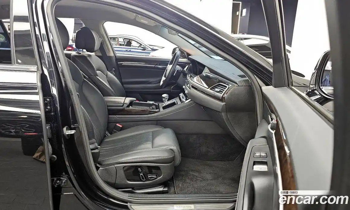 Genesis G90 2020 3.8 Автомат в Москве № 615428, фото 11