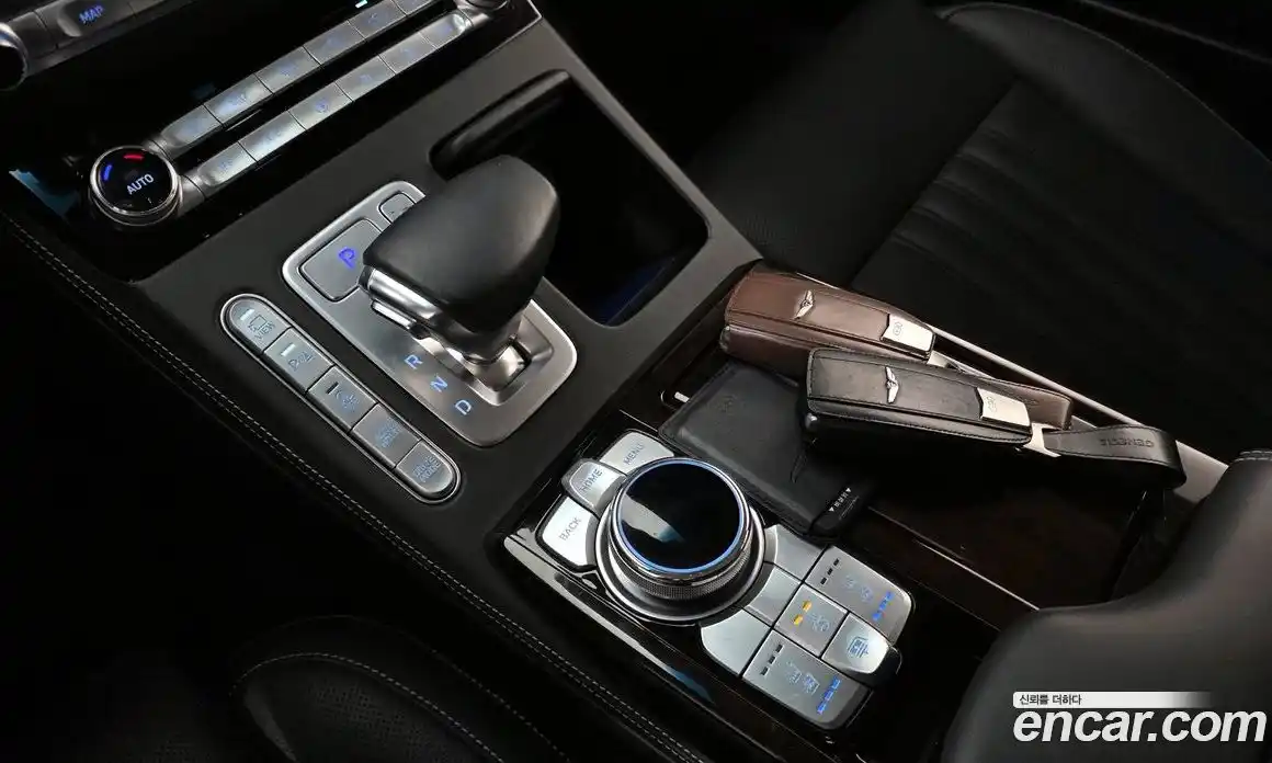 Genesis G90 2020 3.8 Автомат в Москве № 615495, фото 9