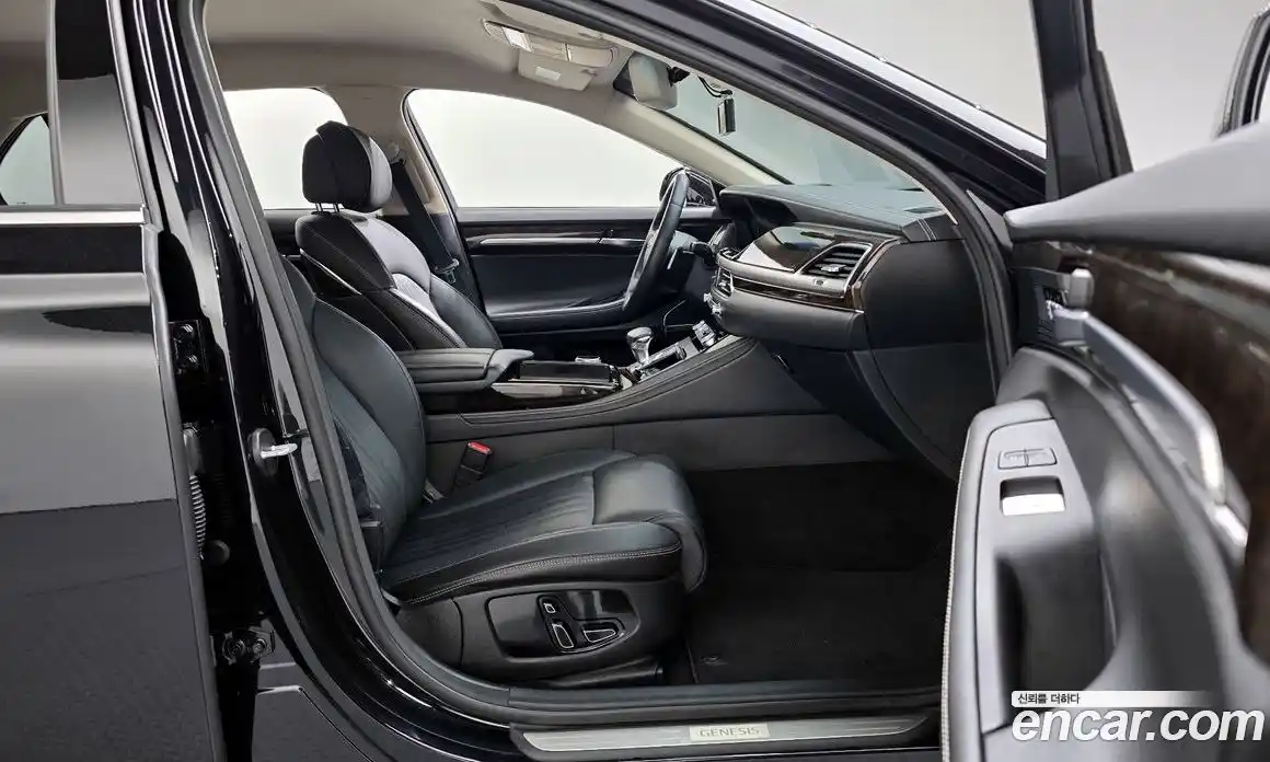 Genesis G90 2020 3.8 Автомат в Москве № 615495, фото 10