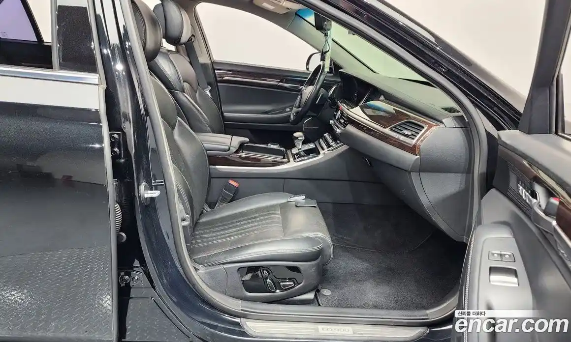 Genesis EQ900 2016 3.8 Автомат в Москве № 615572, фото 11