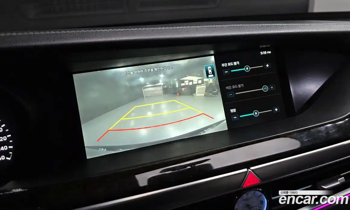 Genesis G90 2019 3.3 Автомат в Москве № 615597, фото 15