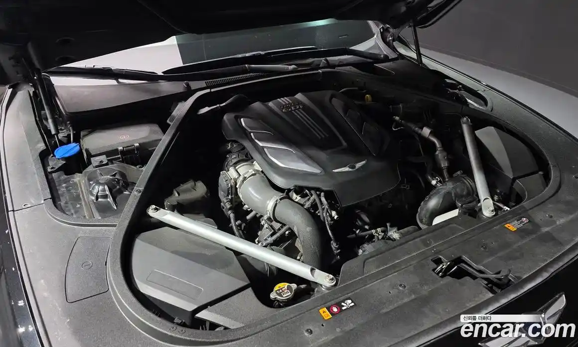 Genesis G90 2019 3.3 Автомат в Москве № 615597, фото 6