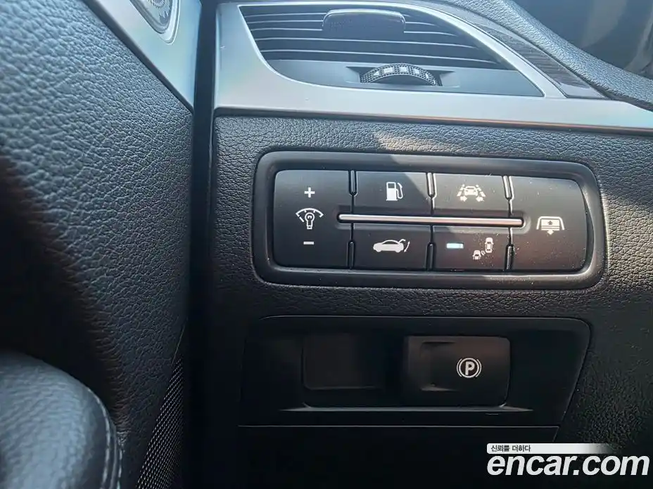 Genesis G80 2018 3.3 Автомат в Москве № 615660, фото 18