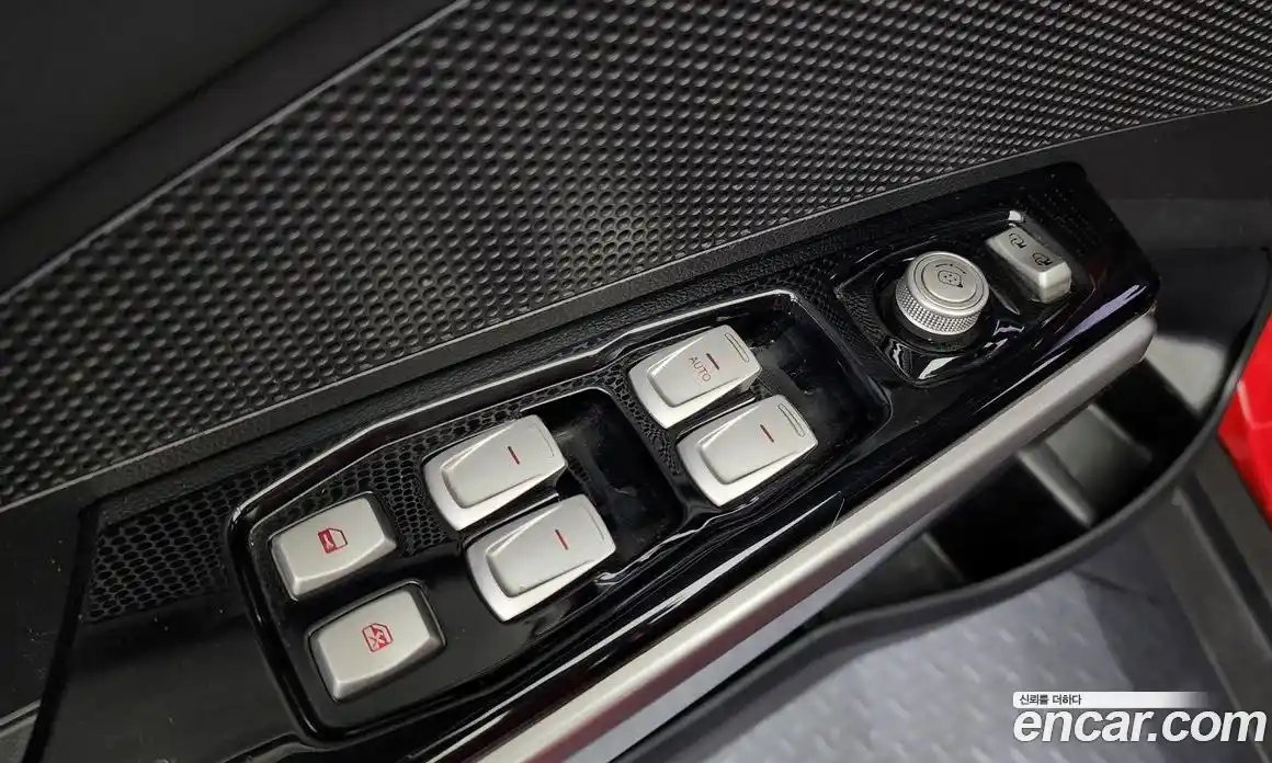 SsangYong TIBOLI 2016 1.6 Автомат в Москве № 617013, фото 13