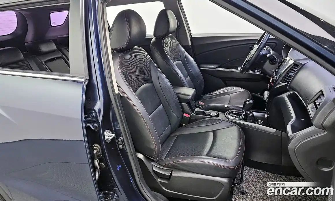 SsangYong TIBOLI 2018 1.6 Автомат в Москве № 617245, фото 10