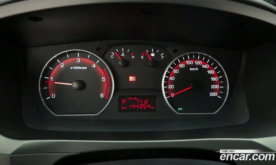 SsangYong Korando 2014 2.0 Автомат в Москве № 617387, фото 8