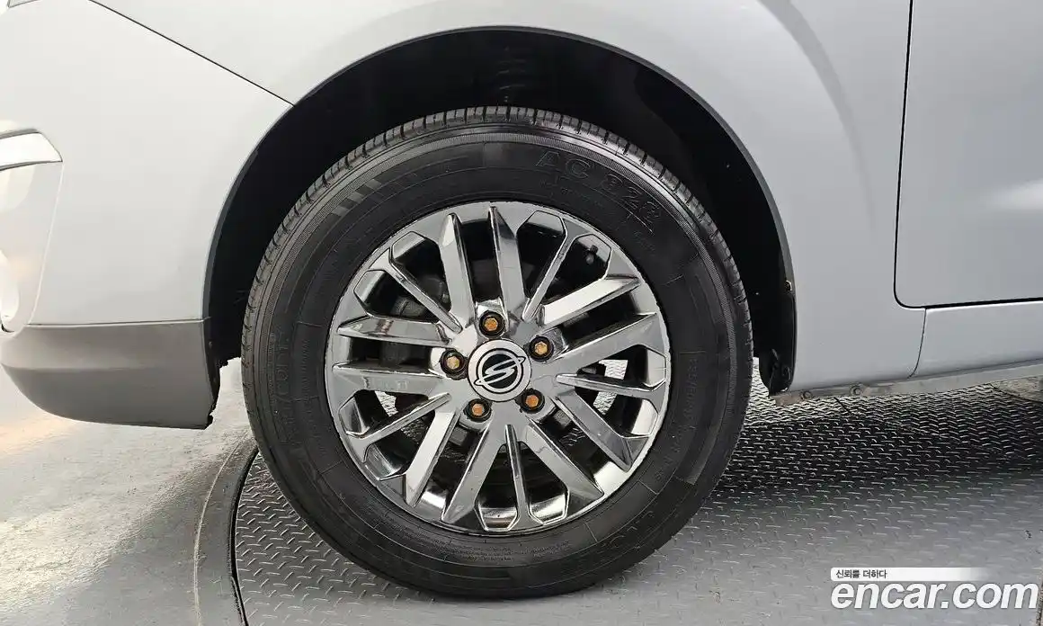 SsangYong Korando 2014 2.0 Автомат в Москве № 617390, фото 5