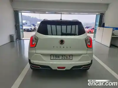 SsangYong TIBOLI 2019 1.6 Автомат в Москве № 617783, миниатюра 4