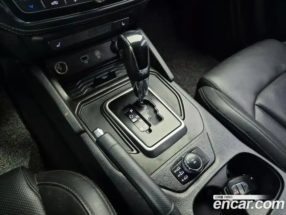 SsangYong Rexton 2018 2.2 Автомат в Москве № 617817, фото 8