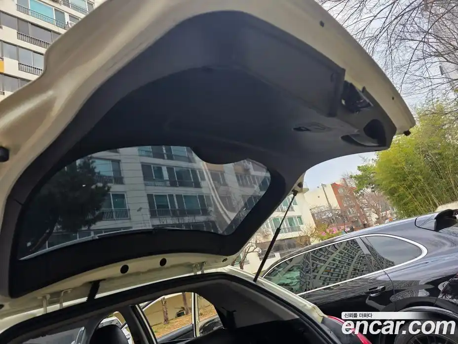 SsangYong Korando 2015 2.0 Механическая в Москве № 617945, фото 13