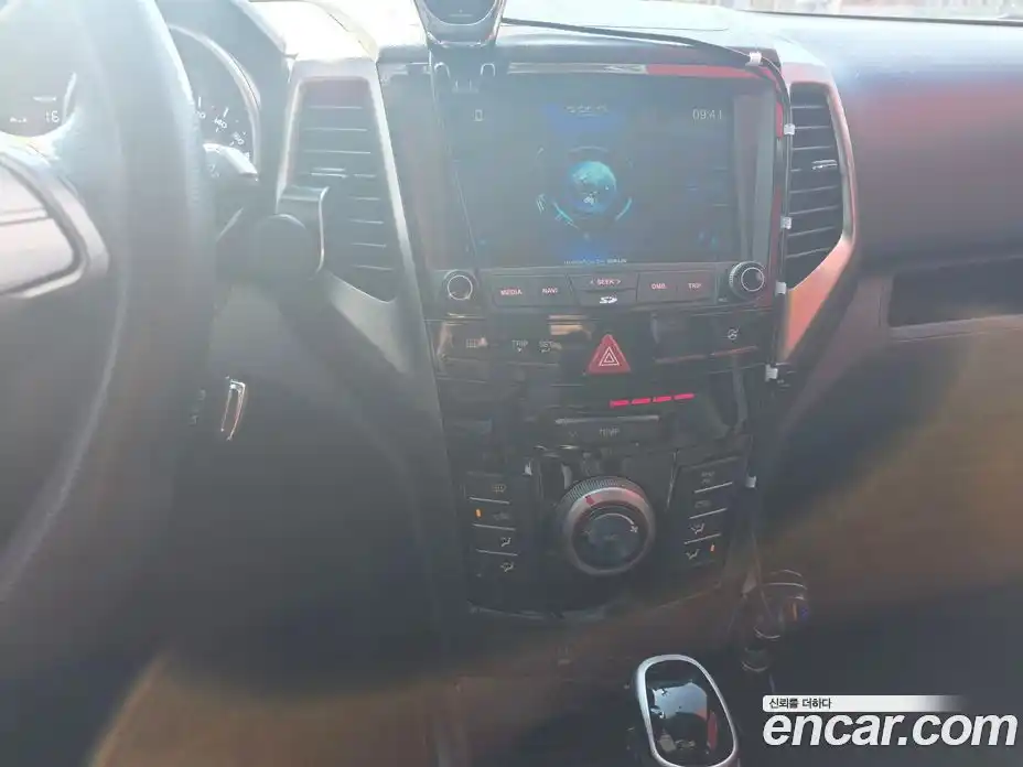 SsangYong TIBOLI 2016 1.6 Автомат в Москве № 618002, фото 15