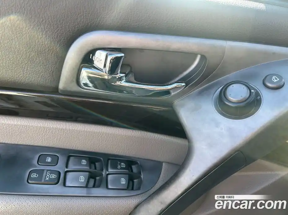 SsangYong Korando 2015 2.0 Автомат в Москве № 618040, фото 10