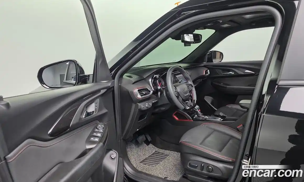 Chevrolet TrailBlazer 2023 1.3 Автомат в Москве № 618088, фото 13