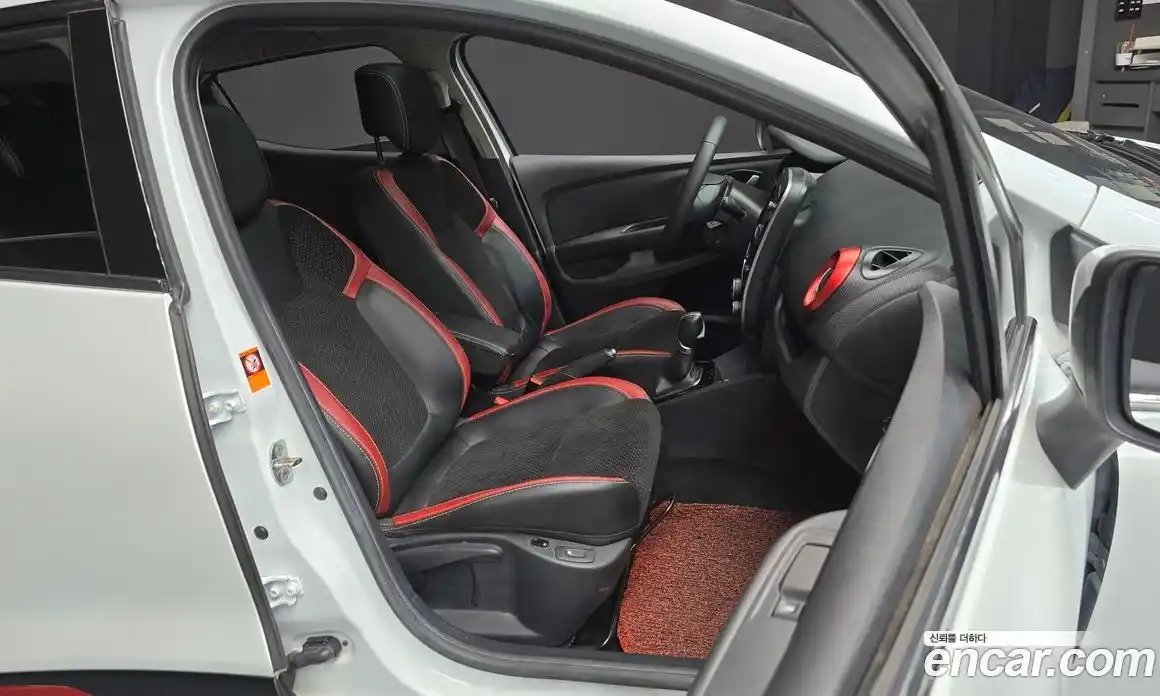 Renault Cilo 2019 1.5 Автомат в Москве № 618099, фото 12