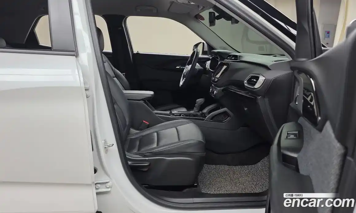 Chevrolet TrailBlazer 2022 1.3 Автомат в Москве № 618214, фото 11