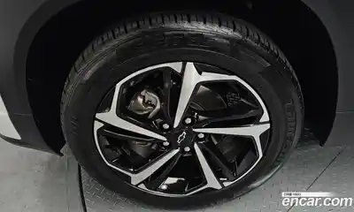 Chevrolet TrailBlazer 2022 1.3 Автомат в Москве № 618313, миниатюра 5