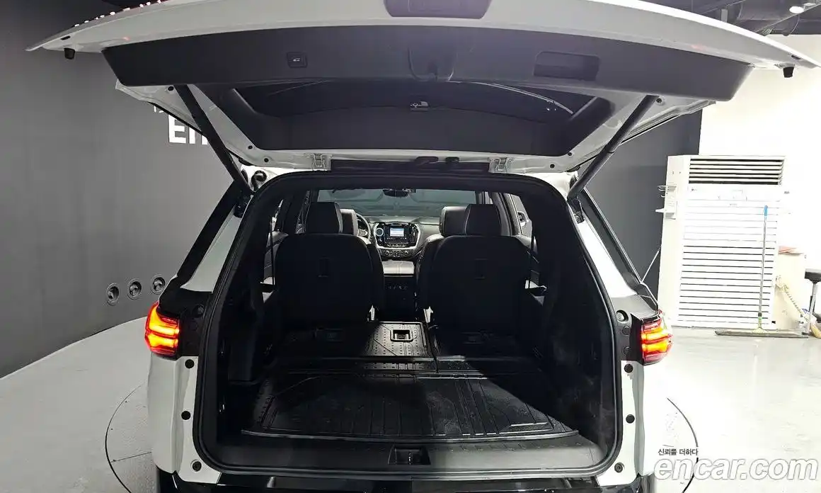 Chevrolet Traverse 2022 3.6 Автомат в Москве № 618637, фото 19