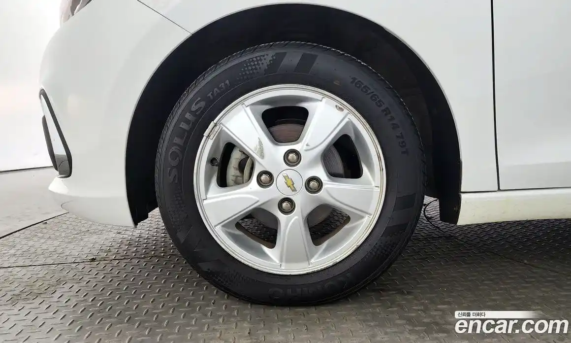 Chevrolet Spark 2016 1.0 Автомат в Москве № 618726, фото 5