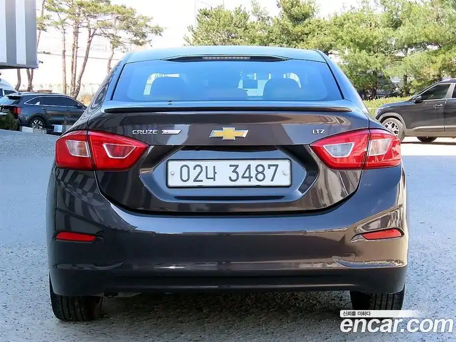 Chevrolet Cruze 2017 1.4 Автомат в Москве № 618967, фото 4