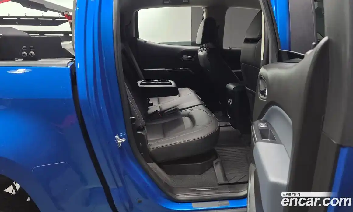 Chevrolet Colorado 2021 3.6 Автомат в Москве № 618975, фото 12