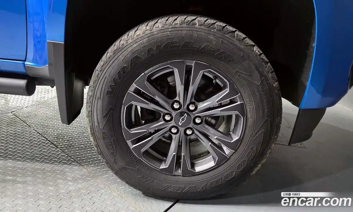 Chevrolet Colorado 2021 3.6 Автомат в Москве № 618975, фото 5