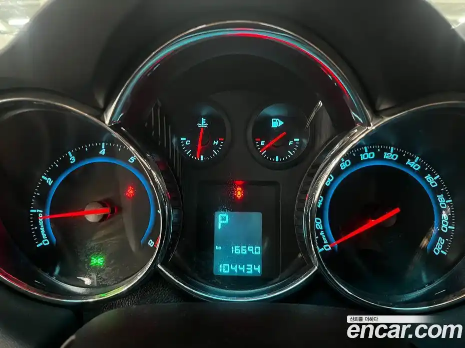 Chevrolet Cruze 2011 1.8 Автомат в Москве № 619011, фото 11