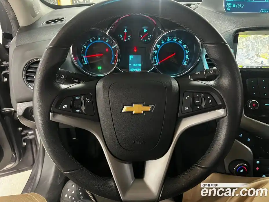 Chevrolet Cruze 2011 1.8 Автомат в Москве № 619011, фото 12