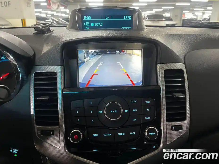 Chevrolet Cruze 2011 1.8 Автомат в Москве № 619011, фото 15