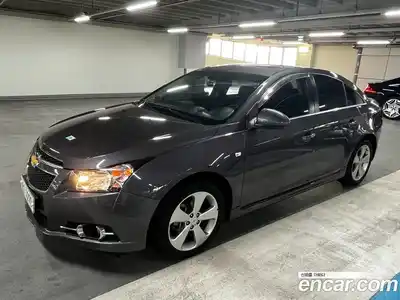 Chevrolet Cruze 2011 1.8 Автомат в Москве № 619011, миниатюра 3
